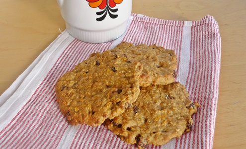 Möhren-Haferflocken-Cookies: Kekse mit Haferflocken, Karotten, Rosinen, Zimt Apfelmus - ohne raffinierten Zucker